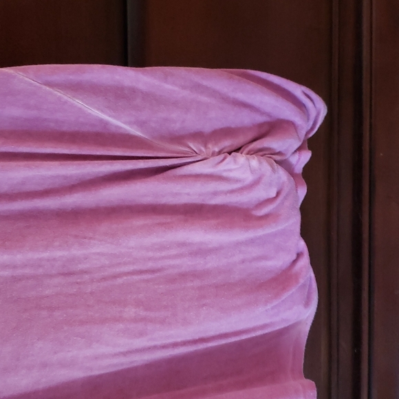 Mauve Top 💥4 for $20💥 - Picture 3 of 4